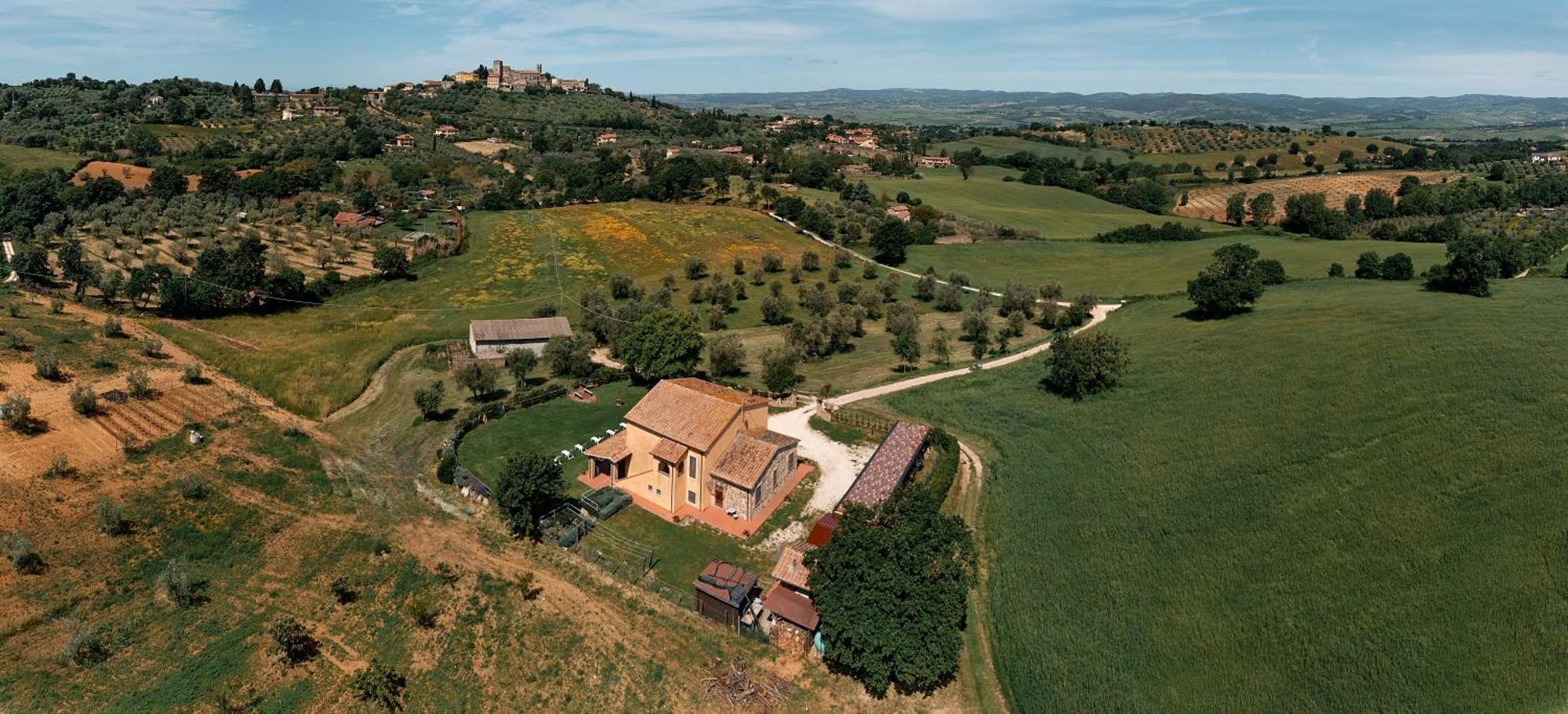 8380 Agriturismo Il Saragiolo Manciano Esterno foto