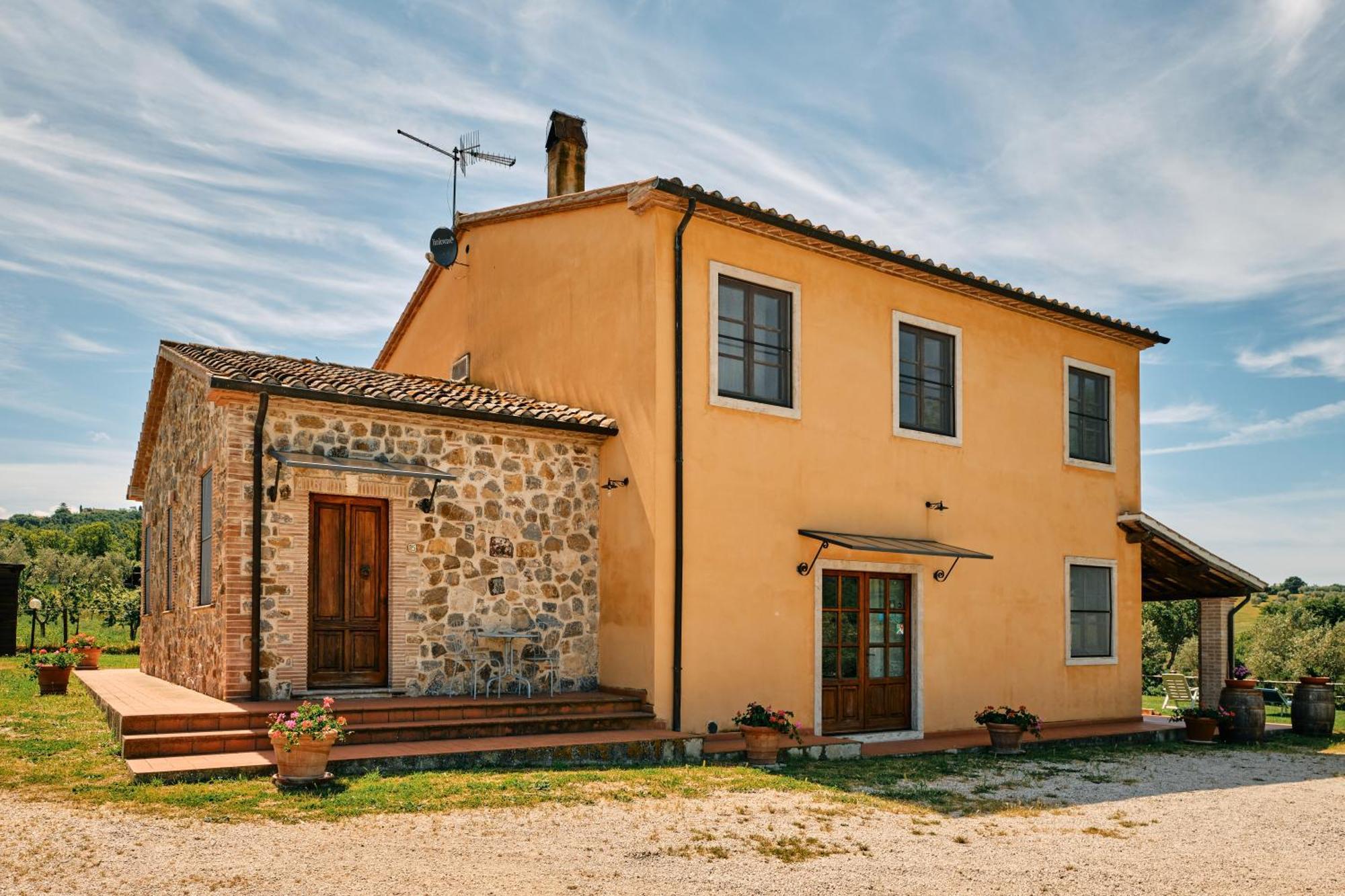 8380 Agriturismo Il Saragiolo Manciano Esterno foto