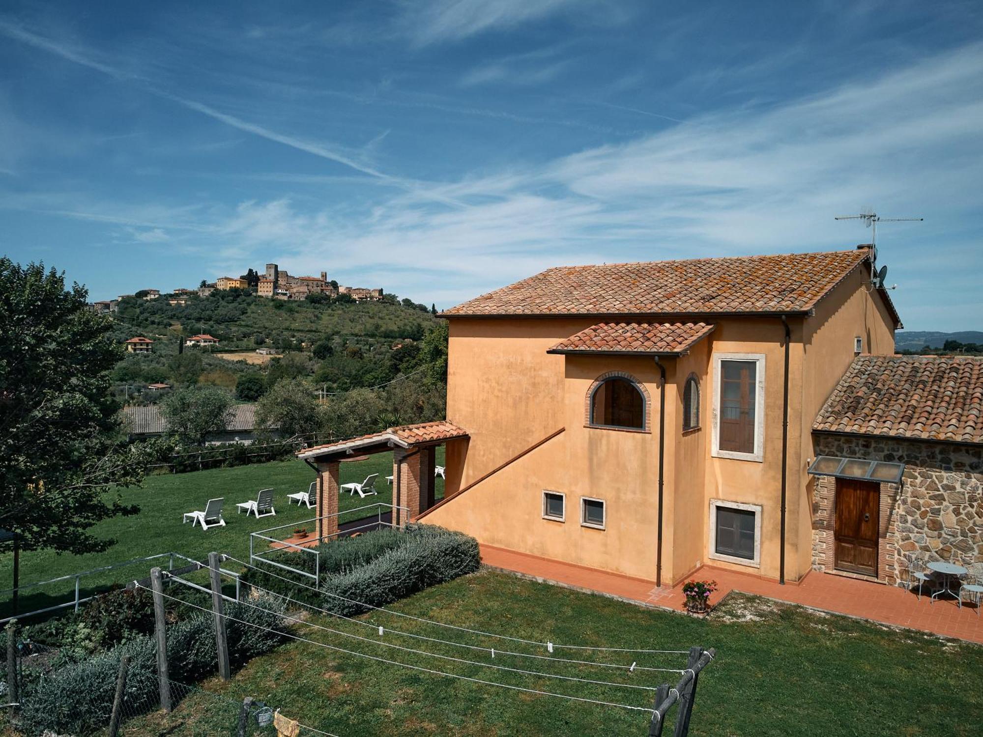 8380 Agriturismo Il Saragiolo Manciano Esterno foto